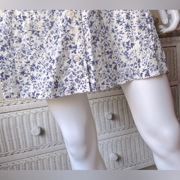 Reformation Johanna button front floral mini dress in purple on white Size 8 NWT - Picture 8 of 12